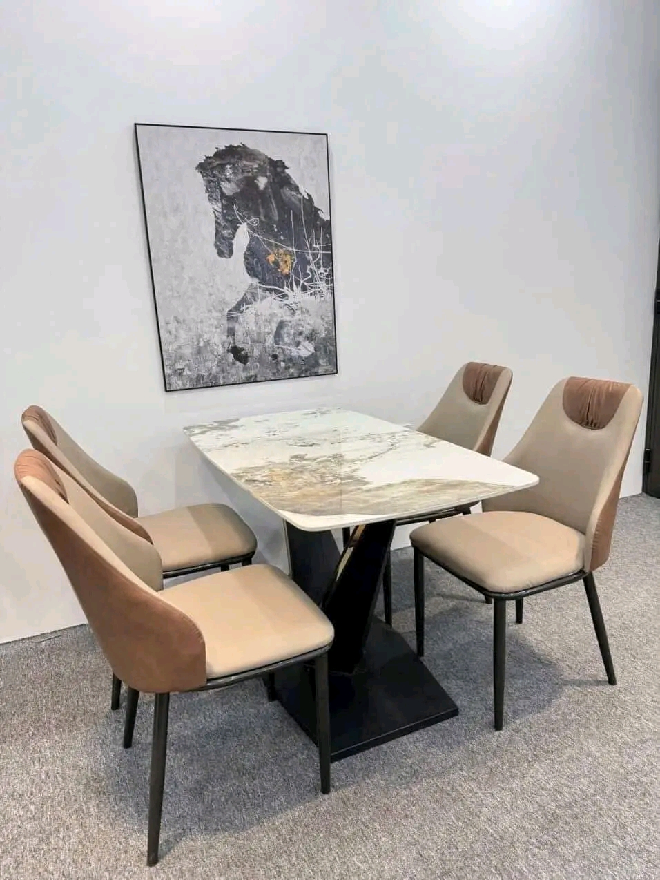 Marble table with beige-brown velvet chairs